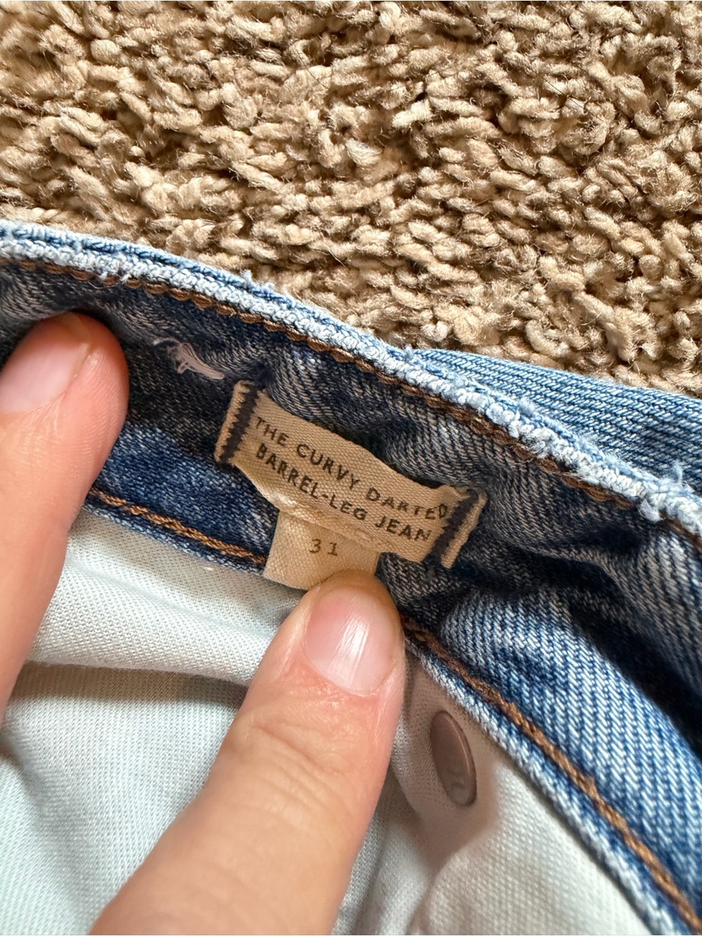 Madewell darted barrel Jean - Picture 4 of 5